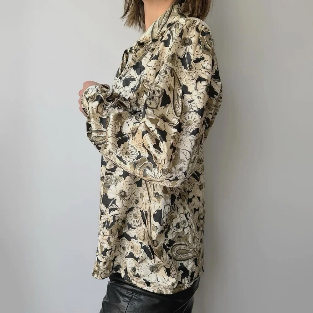 Vintage Green Floral Print Blouse - Picture 3 of 4